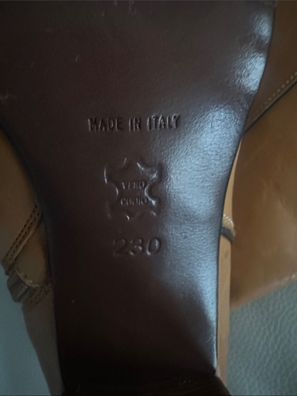 Burberry Pattern Italian Made Tan Genuine Leather Knee Boots size 6 - Picture 3 of 5